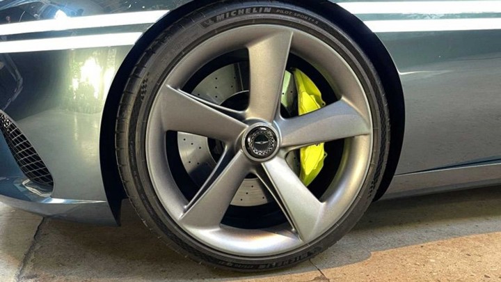 Genesis X - 05
